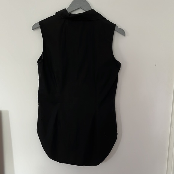 ***3 for $15*** Guess Black Sleeveless Black Button Down Shirt, M - Picture 3 of 6